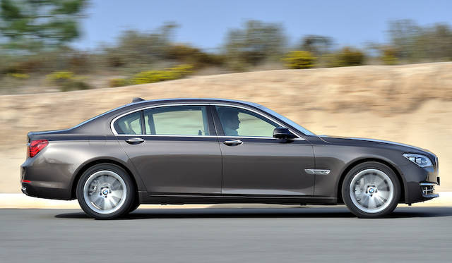 <strong>BMW 7 series｜ビー・エム・ダブリュー 7シリーズ</strong>　750Li