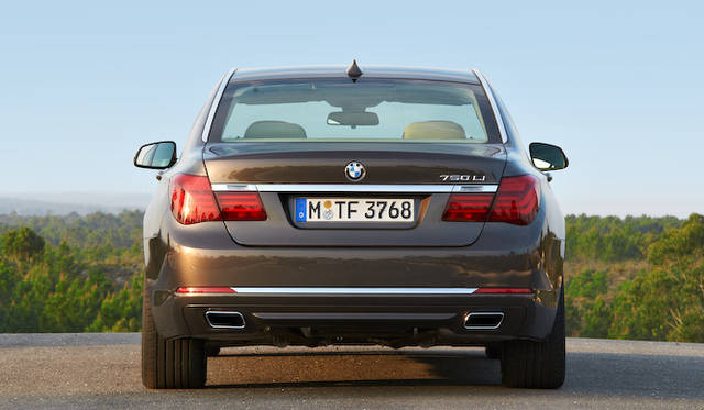 <strong>BMW 7 series｜ビー・エム・ダブリュー 7シリーズ</strong>　750Li