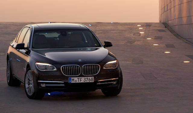 <strong>BMW 7 series｜ビー・エム・ダブリュー 7シリーズ</strong>　750Li