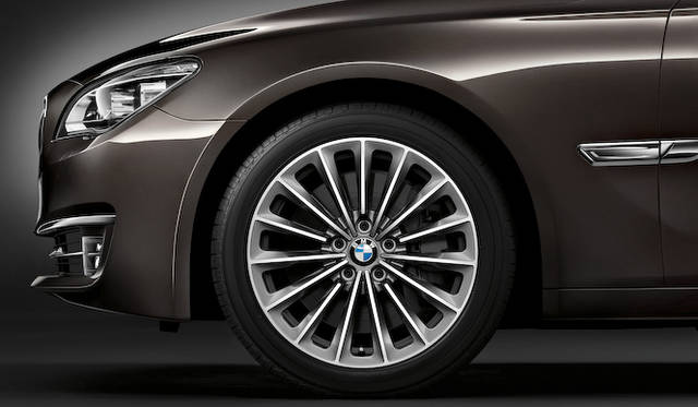 <strong>BMW 7 series｜ビー・エム・ダブリュー 7シリーズ</strong>