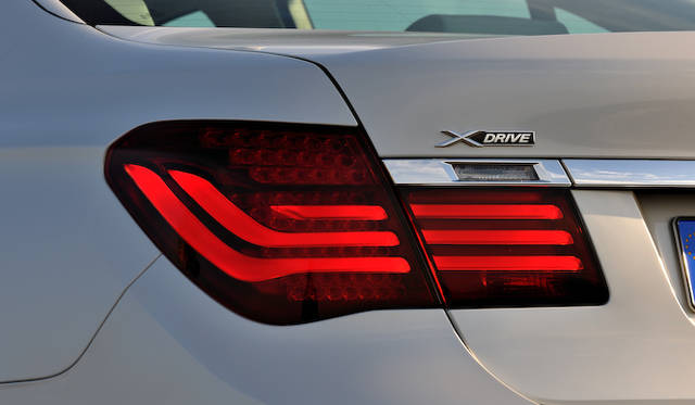 <strong>BMW 7 series｜ビー・エム・ダブリュー 7シリーズ</strong>