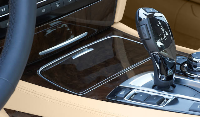 <strong>BMW 7 series｜ビー・エム・ダブリュー 7シリーズ</strong>