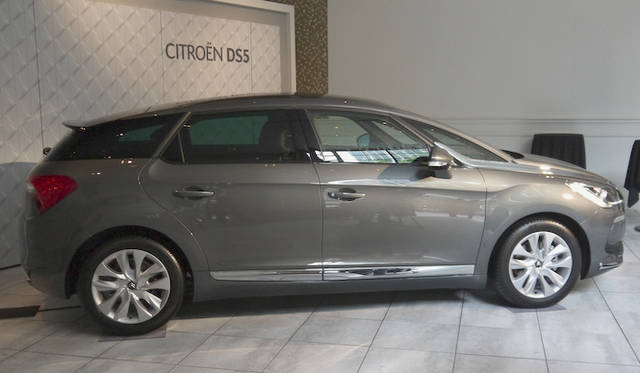<strong>Citroen DS5｜シトロエン DS5</strong>