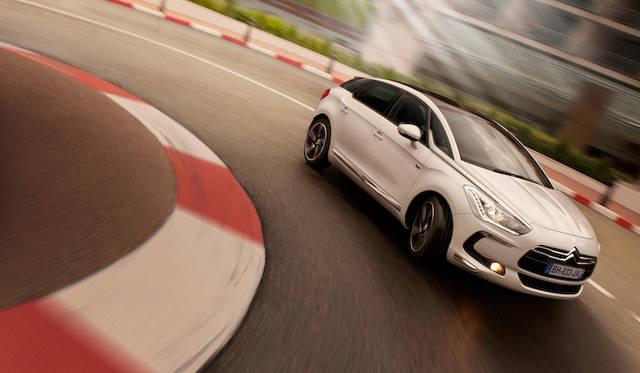 <strong>Citroen DS5｜シトロエン DS5</strong>