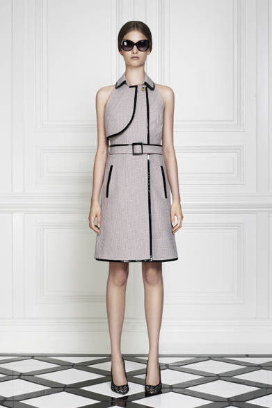 　2013年春夏プレコレクション