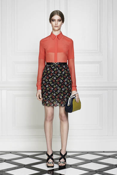 　2013年春夏プレコレクション