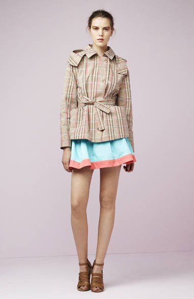 　2013年春夏プレコレクション