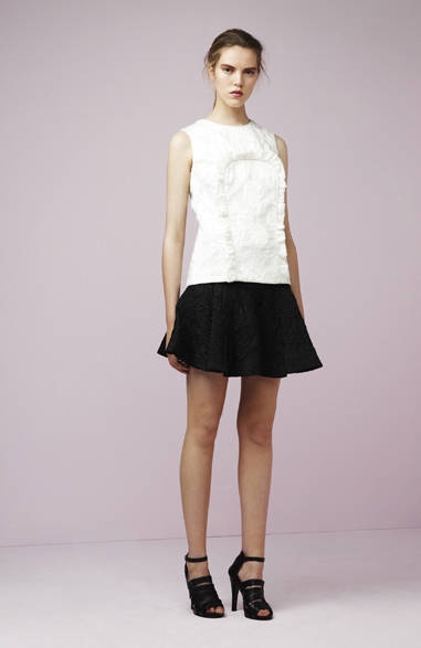 　2013年春夏プレコレクション