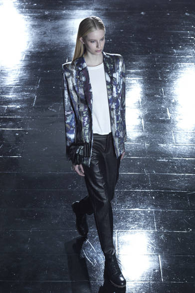 　2013年春夏プレコレクション