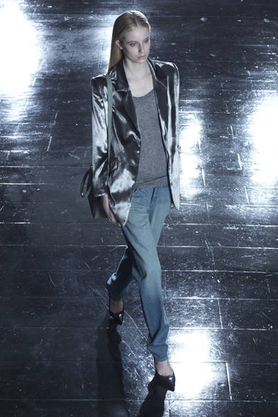 　2013年春夏プレコレクション