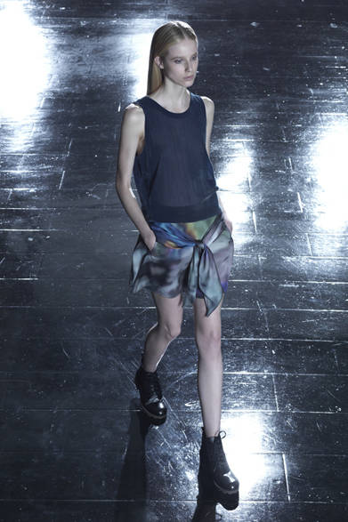 　2013年春夏プレコレクション