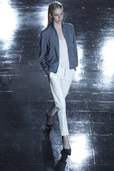 　2013年春夏プレコレクション