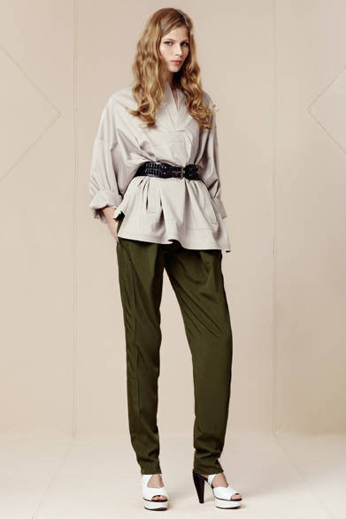 　2013年春夏プレコレクション