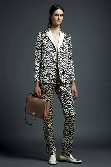 　2013年春夏プレコレクション