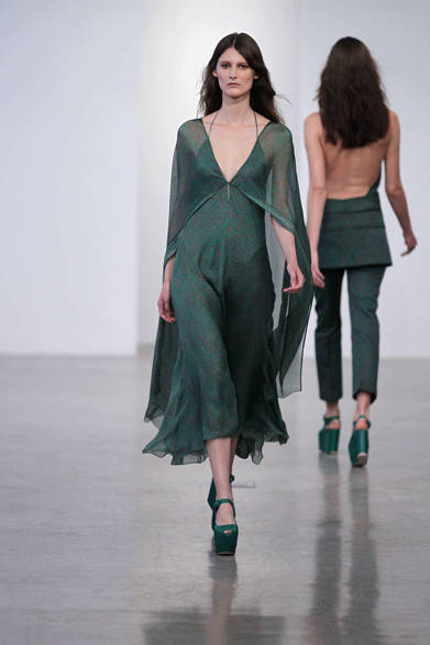 　2013年春夏プレコレクション