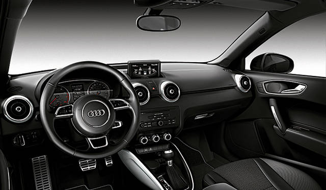 <strong>Audi A1 amplified | アウディ A1 アンプリファイド</strong>
