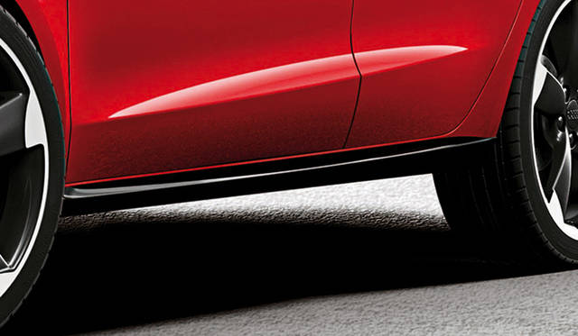 <strong>Audi A1 amplified | アウディ A1 アンプリファイド</strong>