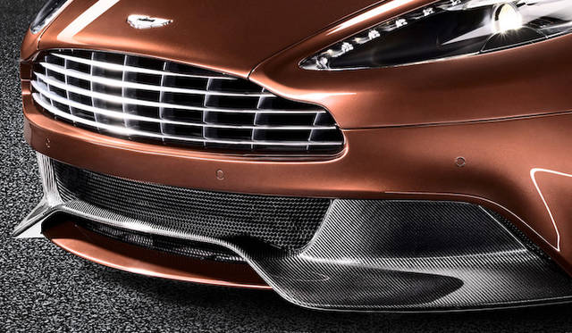 <strong>Aston Martin Vanquish｜アストンマーティン ヴァンキッシュ </strong>