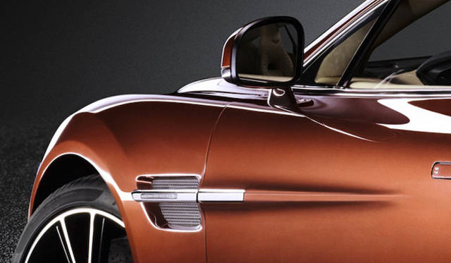 <strong>Aston Martin Vanquish｜アストンマーティン ヴァンキッシュ </strong>