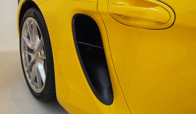 <strong>Porsche Boxster S｜ポルシェ ボクスターS</strong>