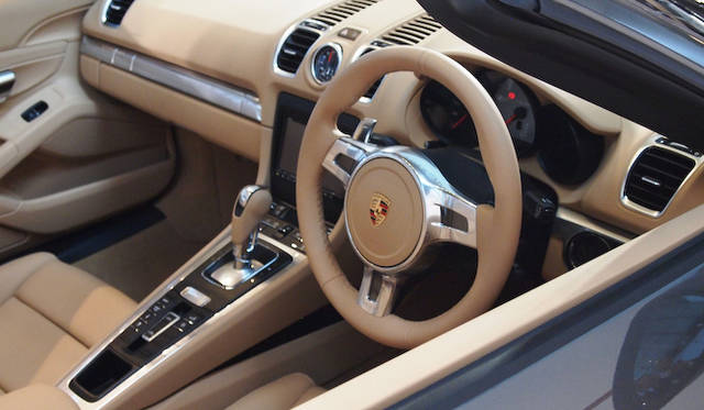 <strong>Porsche Boxster S｜ポルシェ ボクスターS</strong>