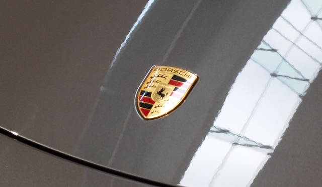 <strong>Porsche Boxster S｜ポルシェ ボクスターS</strong>