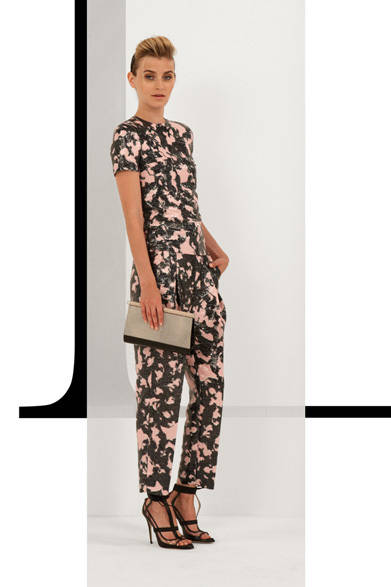 　2013年春夏プレコレクション