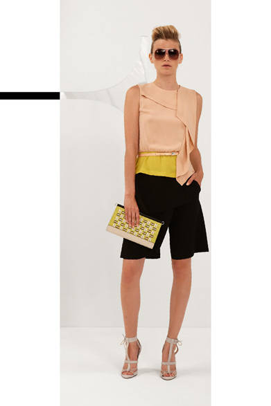 　2013年春夏プレコレクション