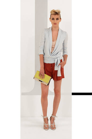 　2013年春夏プレコレクション