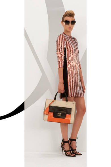 　2013年春夏プレコレクション