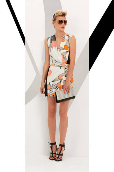 　2013年春夏プレコレクション