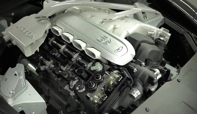 <strong>Aston Martin Vanquish｜アストンマーティン ヴァンキッシュ</strong>