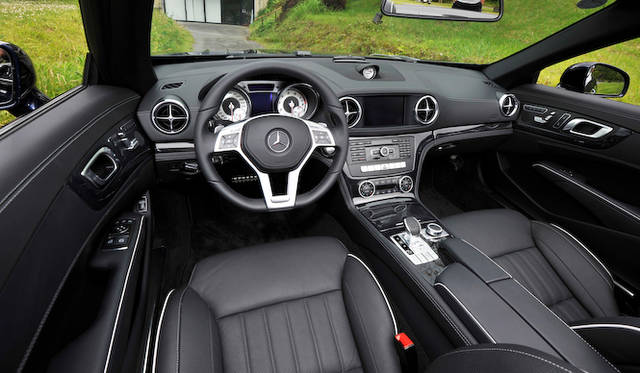 <strong>Mercedes-Benz SL350 BlueEFFICIENCY｜メルセデス・ベンツSL350ブルーエフィシエンシー</strong>