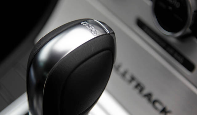 <strong>Volkswagen Passat Alltrack｜フォルクスワーゲン パサート オールトラック</strong><br />トランスミッションは湿式6段DSG