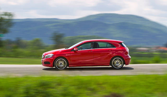 <strong>Mercedes-Benz A-Class｜メルセデス・ベンツAクラス</strong> A 180