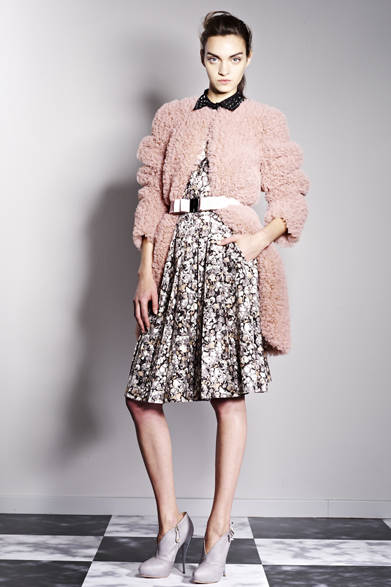 　2013年春夏プレコレクション　Photographs by Philip Riches