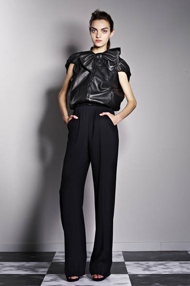 　2013年春夏プレコレクション　Photographs by Philip Riches