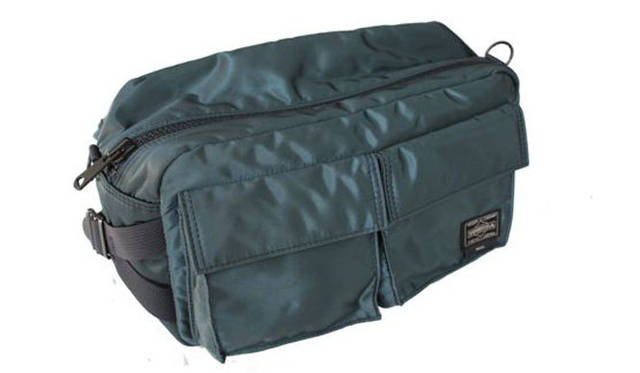 <strong>MINOTAUR｜ミノトール</strong>　「YOSHIDA　MUG　BY WAIST BAG」　2万2575円 27W×17H×13D cm