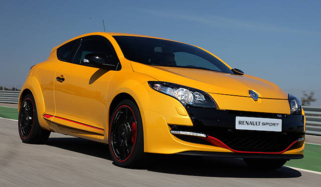 <strong>ルノー メガーヌ ルノー・スポール｜Renault Megane Renault Sport</strong>（写真は本国仕様）
