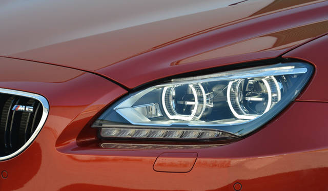 <strong>BMW M6 Copue & M6 Cabriolet｜ビー・エム・ダブリュー M6クーペ</strong>