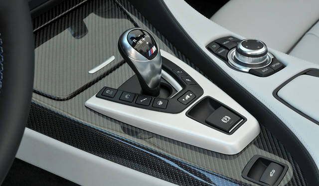 <strong>BMW M6 Copue & M6 Cabriolet｜ビー・エム・ダブリュー M6カブリオレ</strong>