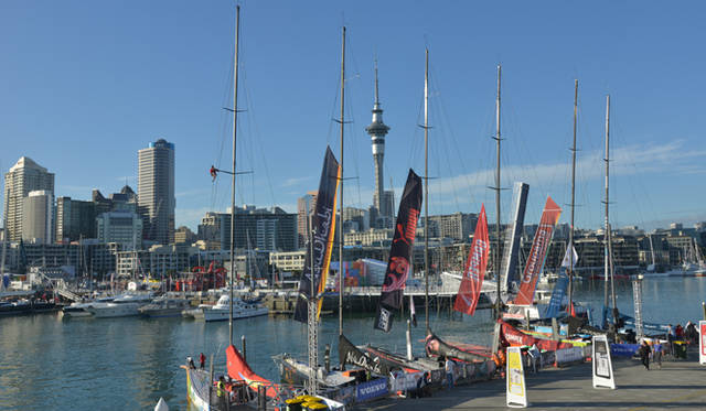 <strong>Volvo Ocean Race2011-12｜ボルボ・オーシャンレース2011-12</strong><br />ボートが係留されるマリーナはオークランドのダウンタウンのど真ん中にある。この街のボート競技に対するプライオリティはかなり高い