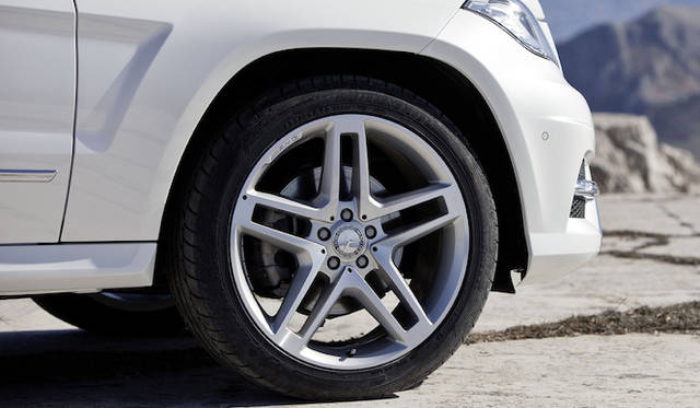 <strong>Mercedes-benz GLK-class｜メルセデス・ベンツGLK</strong>