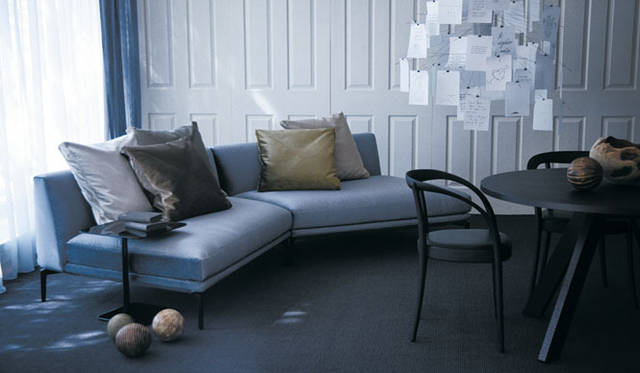 <strong>Arflex｜アルフレックス</strong>　変形ユニットソファ「OLTANO」