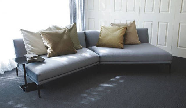 <strong>Arflex｜アルフレックス</strong>　変形ユニットソファ「OLTANO」