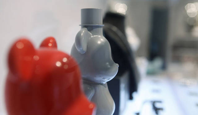 <strong>MEDICOM TOY｜メディコム・トイ</strong>　BE@RBRICK TM & © 2001-2012 MEDICOM TOY CORPORATION. All rights reserved.