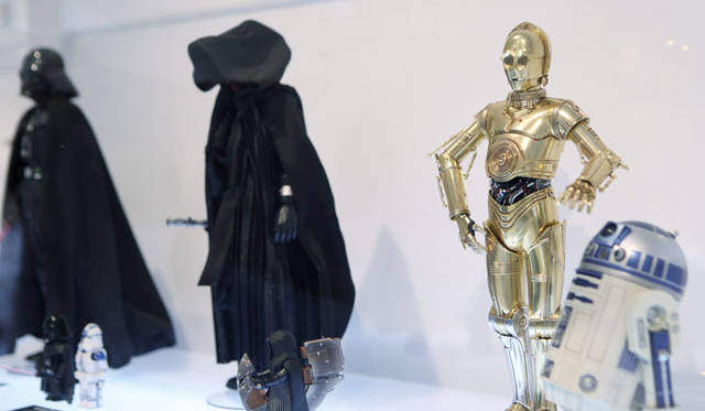 <strong>MEDICOM TOY｜メディコム・トイ</strong>　© 2012 Lucasfilm Ltd. & TM. All rights reserved.