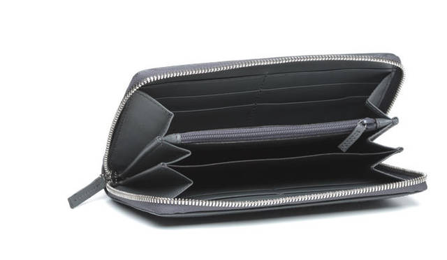 <strong>GUCCI｜グッチ</strong>　長財布 8万4000円