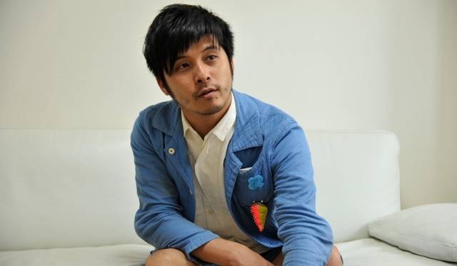 <strong>伊藤嶺花 × 坂口恭平｜スピリチュアル対談（後編）</strong>　「みんな見てる角度がちがうでしょう？　そういうものが空間。『みんながおなじひとつの空間にいる』とおもうからおかしなことになる。たとえば、『4つちがう空間がある』とおもうと、結構いろいろと楽に考えられるようになるんです」（坂口恭平さん）