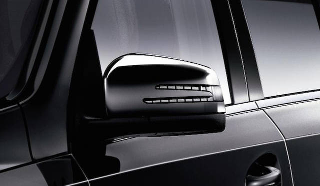 <strong>Mercedes-Benz M-Class｜メルセデス・ベンツ Mクラス </strong>